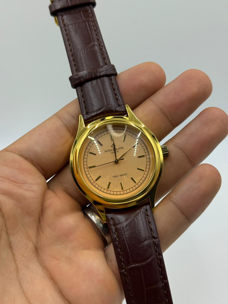 Rounded Gold Vintage Automatic Watch For Men