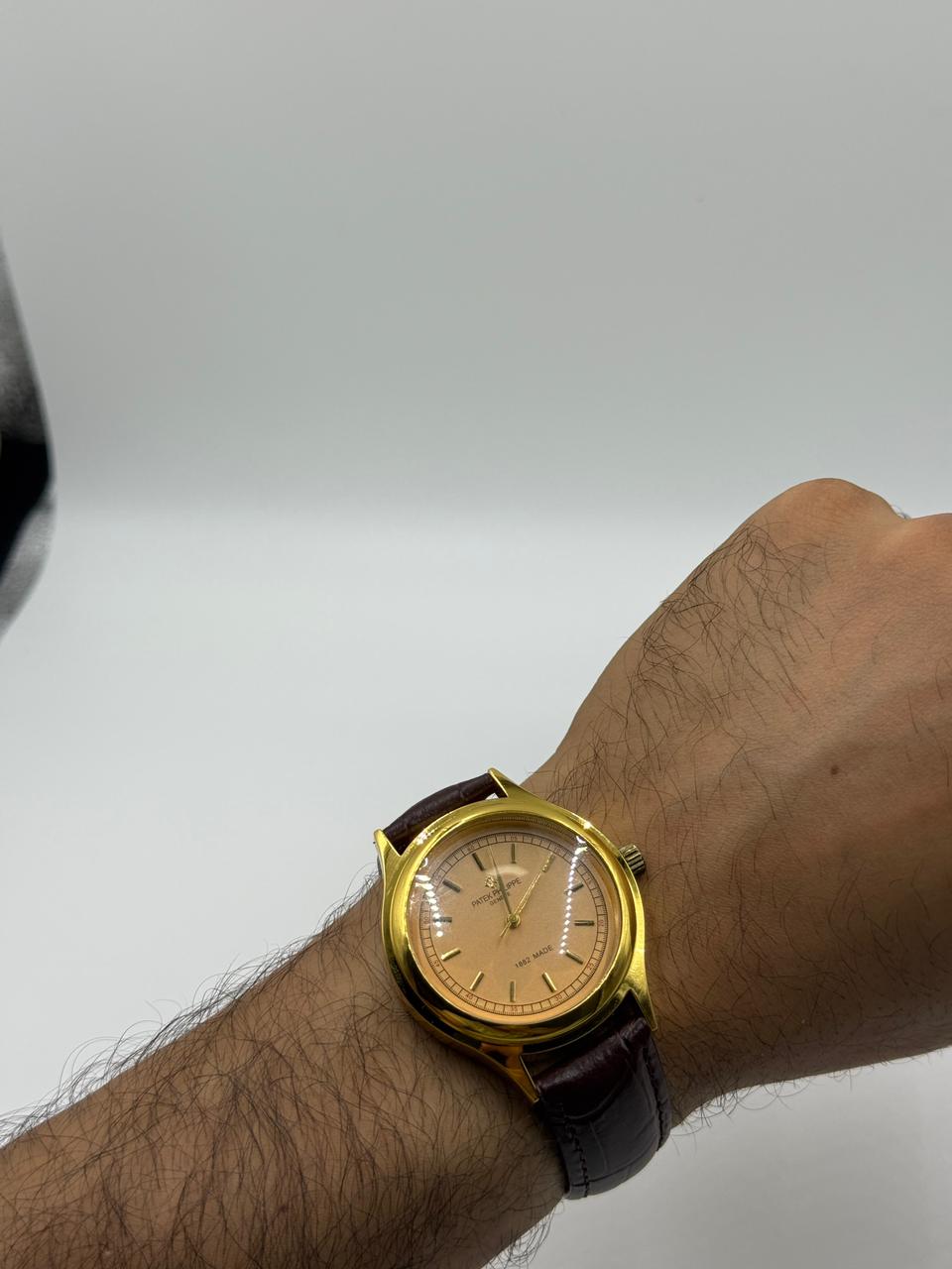 Rounded Gold Vintage Automatic Watch For Men